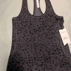 Stori intro tank size 8